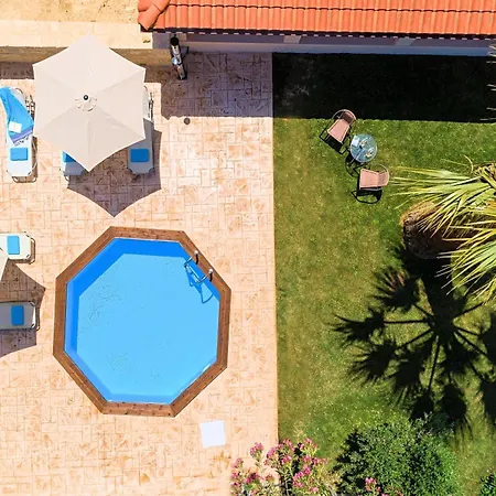 度假居 Fuer 12 Personen In Episkopi, Kreta West Kreta